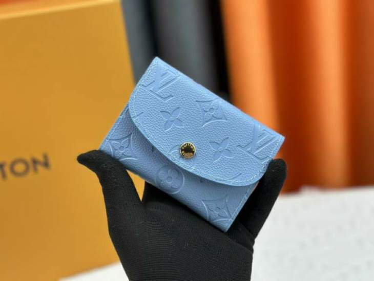 Picture of Louis Vuitton Wallets _SKUfw215513399fw